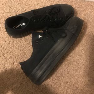 Converse Black on Black Lift Platform Shies 8 8.5